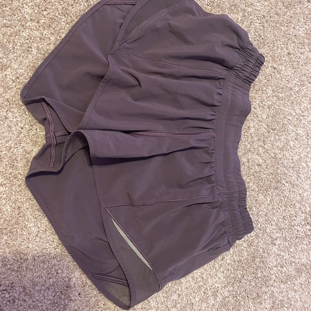 Lulu grayish/purple hotty hot shorts 2.5”